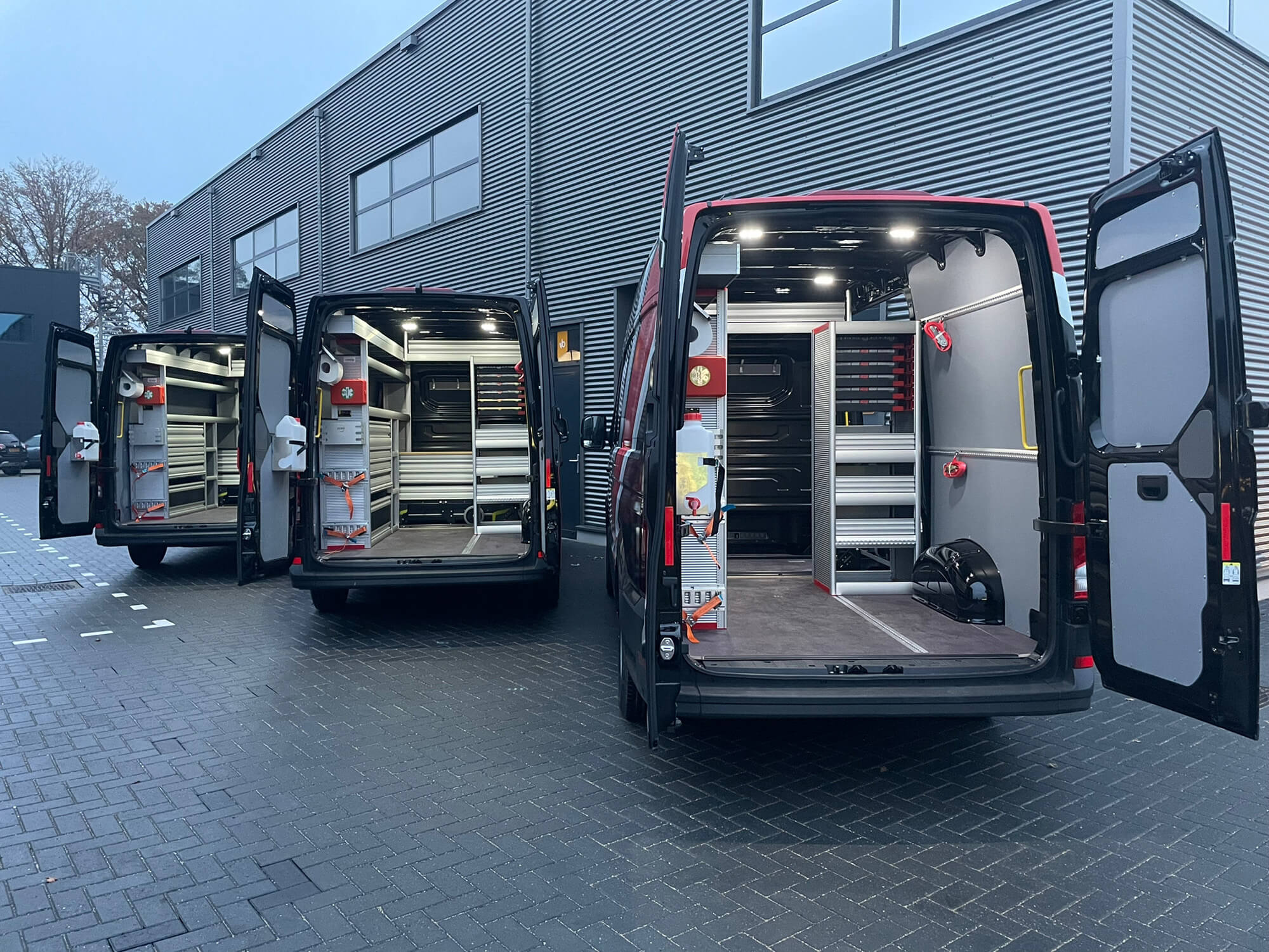 Service and Installation Technology.3
